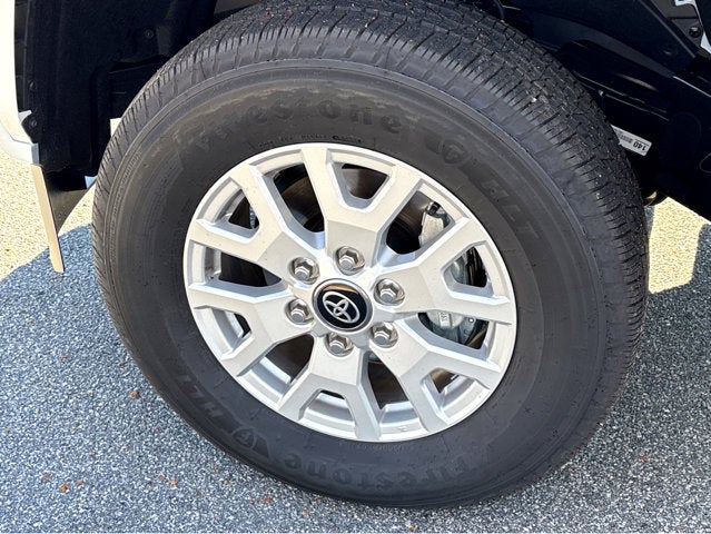 2025 Toyota Tacoma 2WD SR5