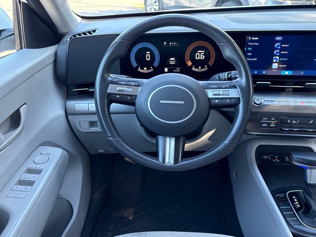 2024 Hyundai KONA SEL