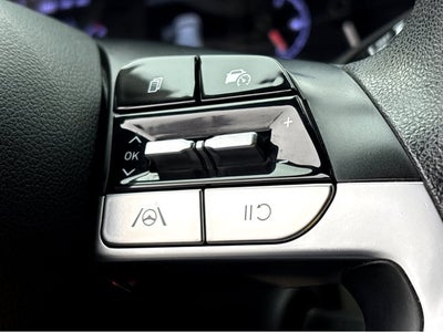 2022 Hyundai TUCSON SE