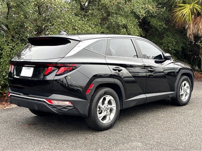 2022 Hyundai TUCSON SE