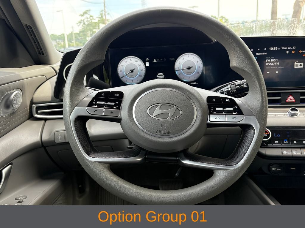 2024 Hyundai ELANTRA SEL