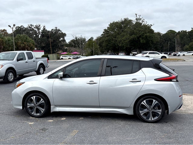 2021 Nissan LEAF SV