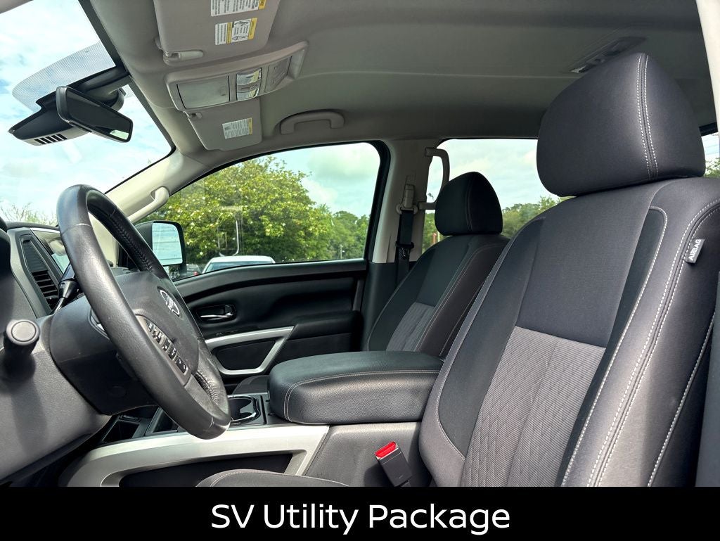 2024 Nissan Titan SV