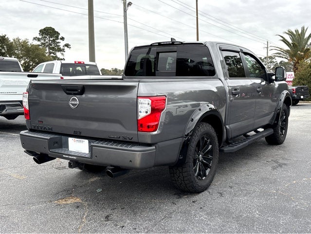 2024 Nissan Titan SV