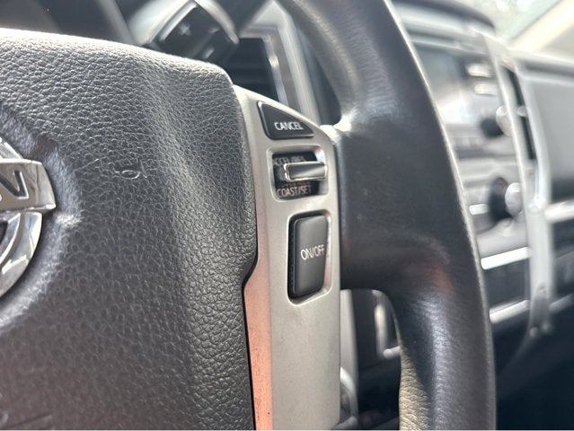 2017 Nissan Titan XD SV