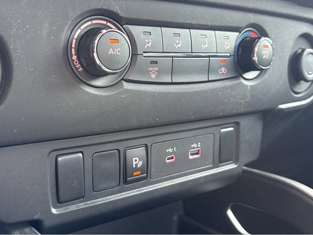 2025 Nissan Frontier SV