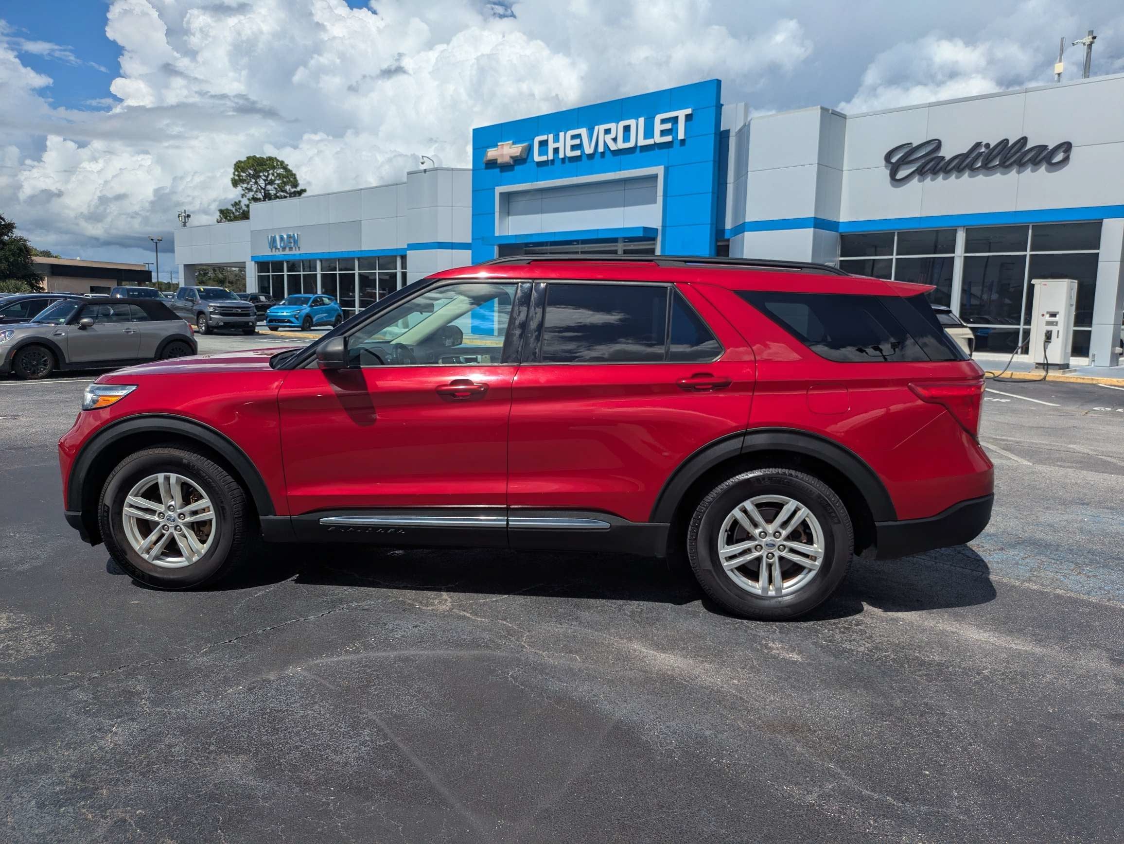 2021 Ford Explorer XLT