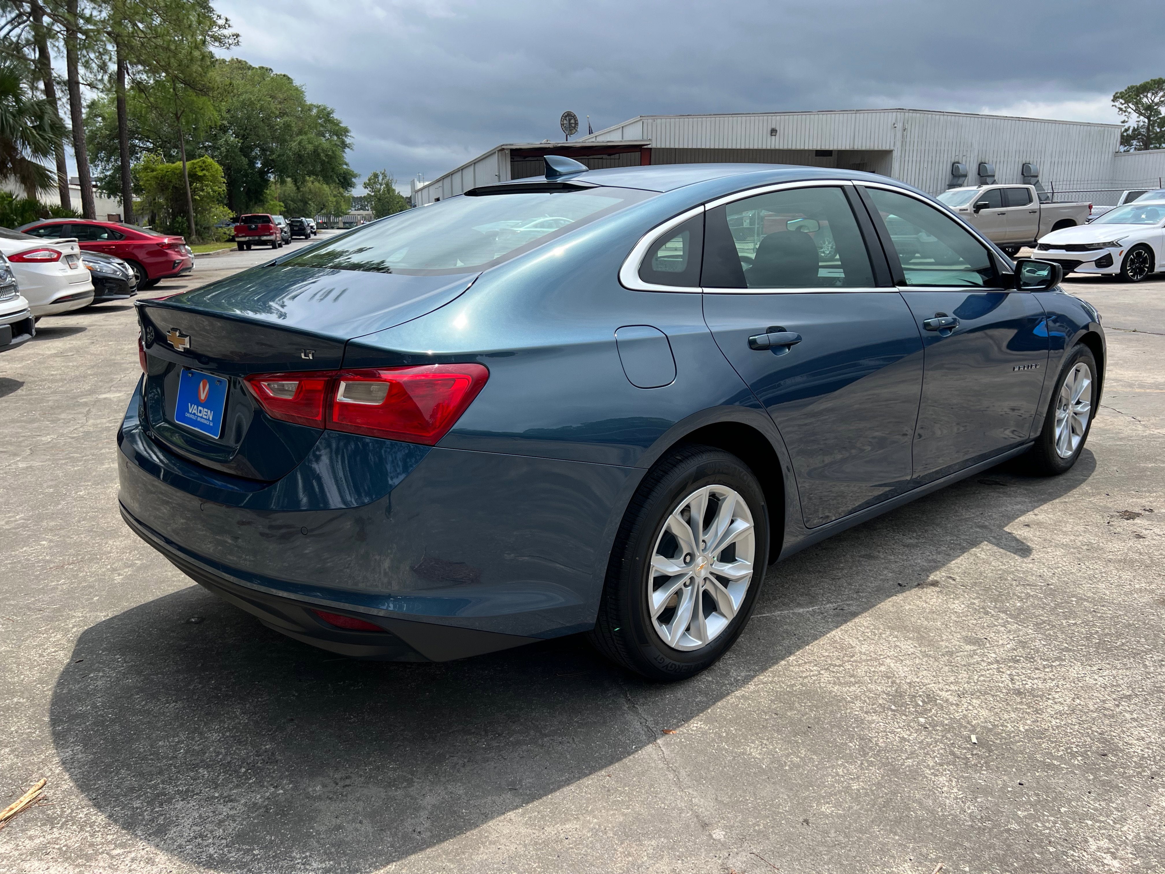 2025 Chevrolet Malibu LT