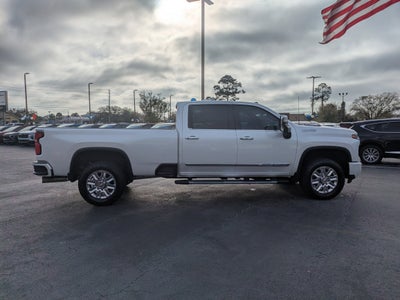 2025 Chevrolet Silverado 3500HD High Country