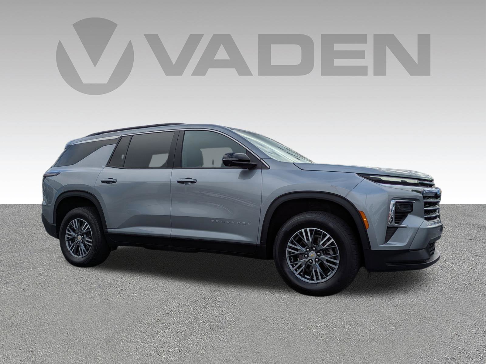 2024 Chevrolet Traverse FWD LT