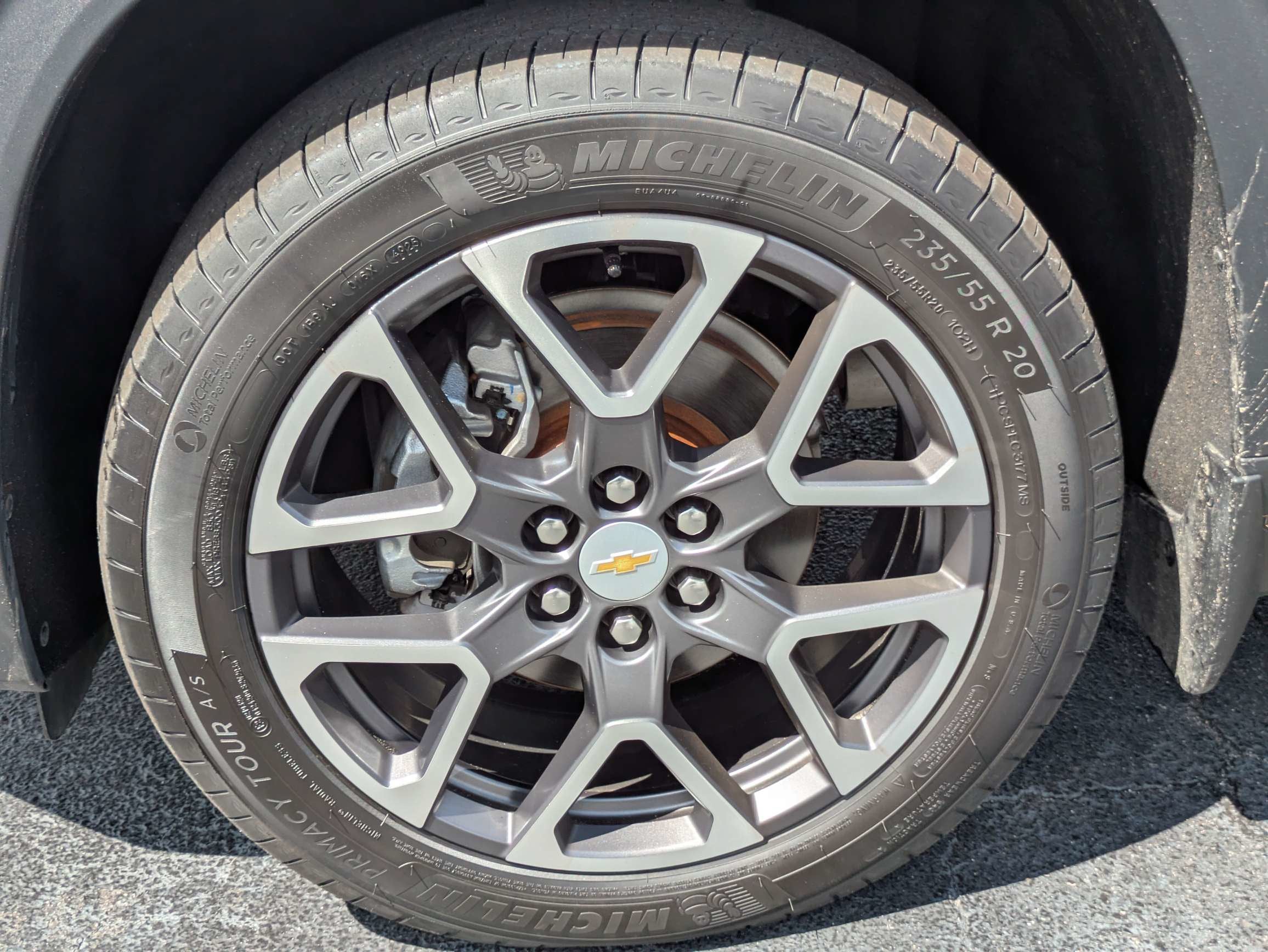 2025 Chevrolet Traverse FWD LT