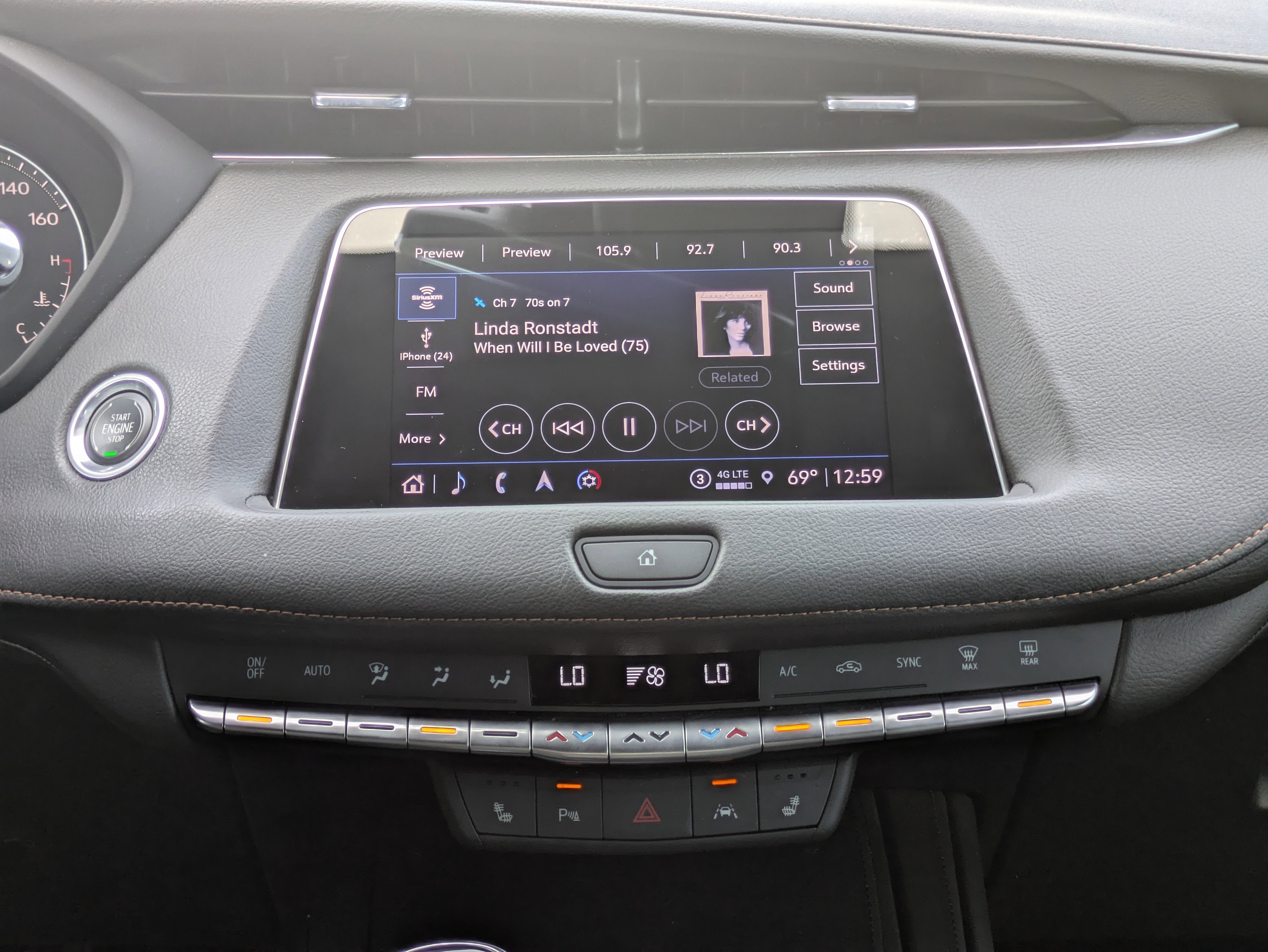 2023 Cadillac XT4 FWD Sport