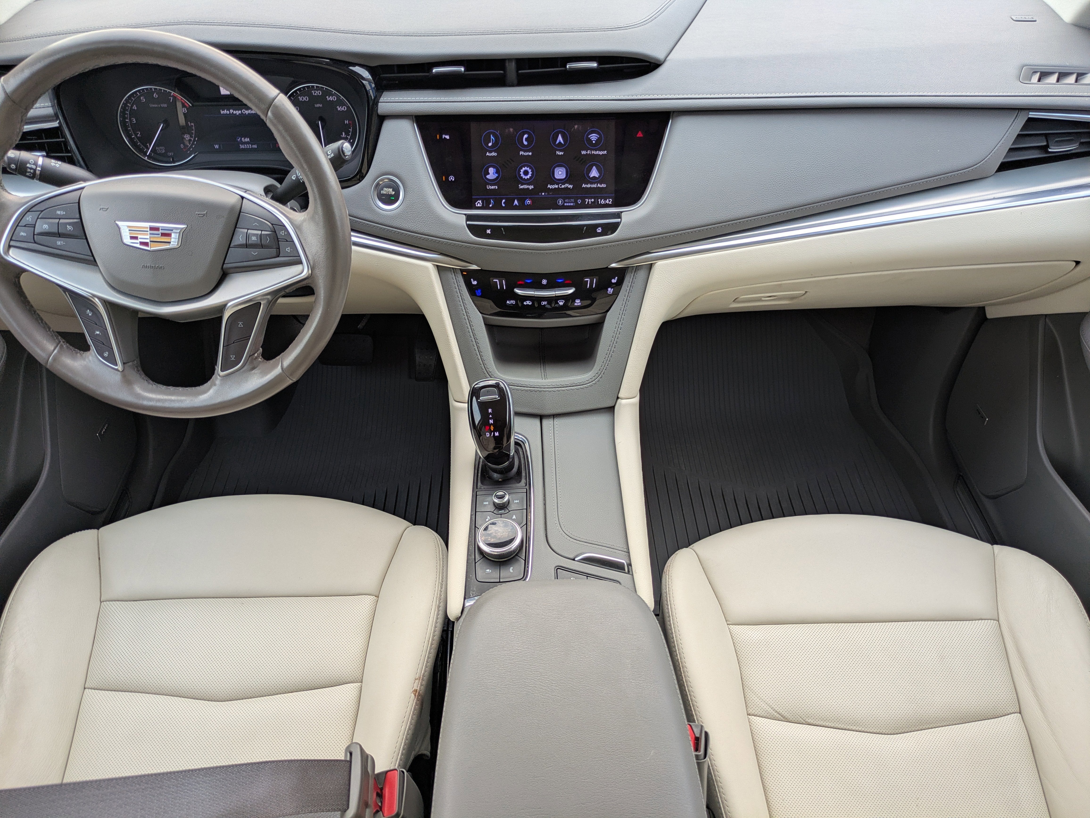 2023 Cadillac XT5 FWD Premium Luxury