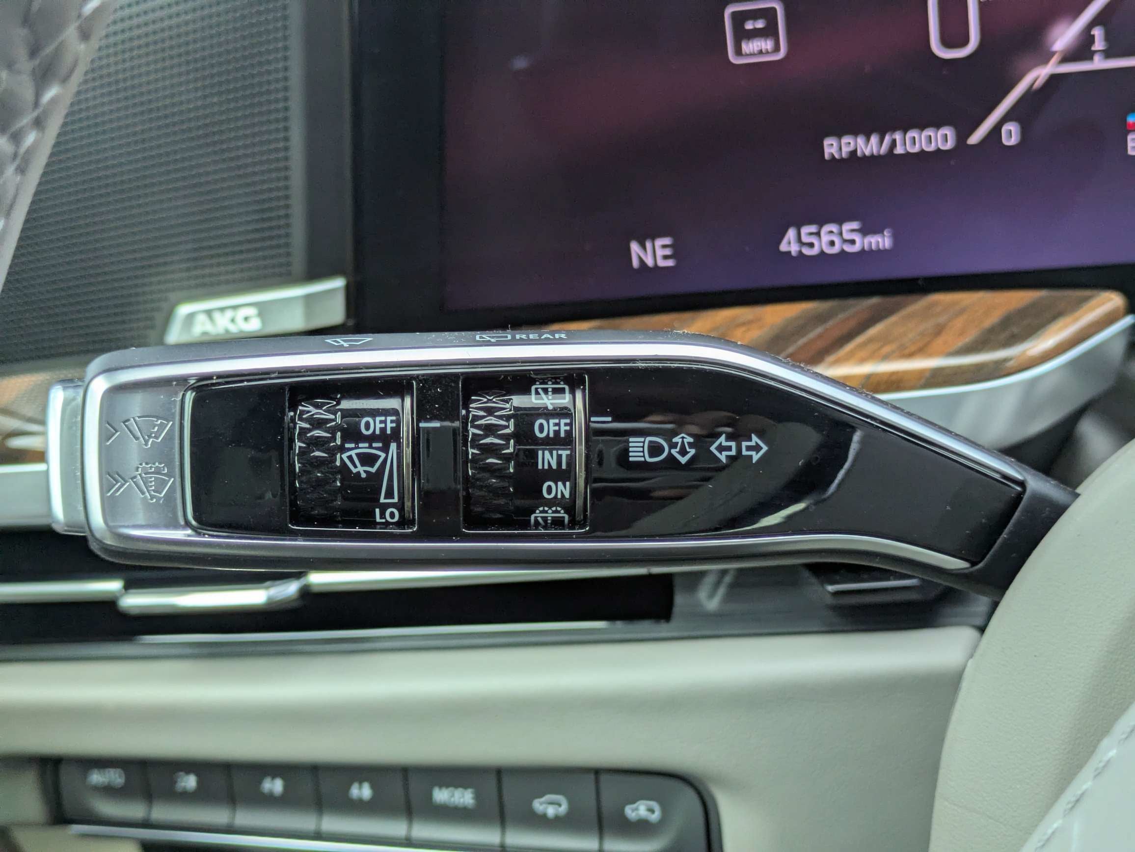 2026 Cadillac Escalade 4WD Platinum Sport