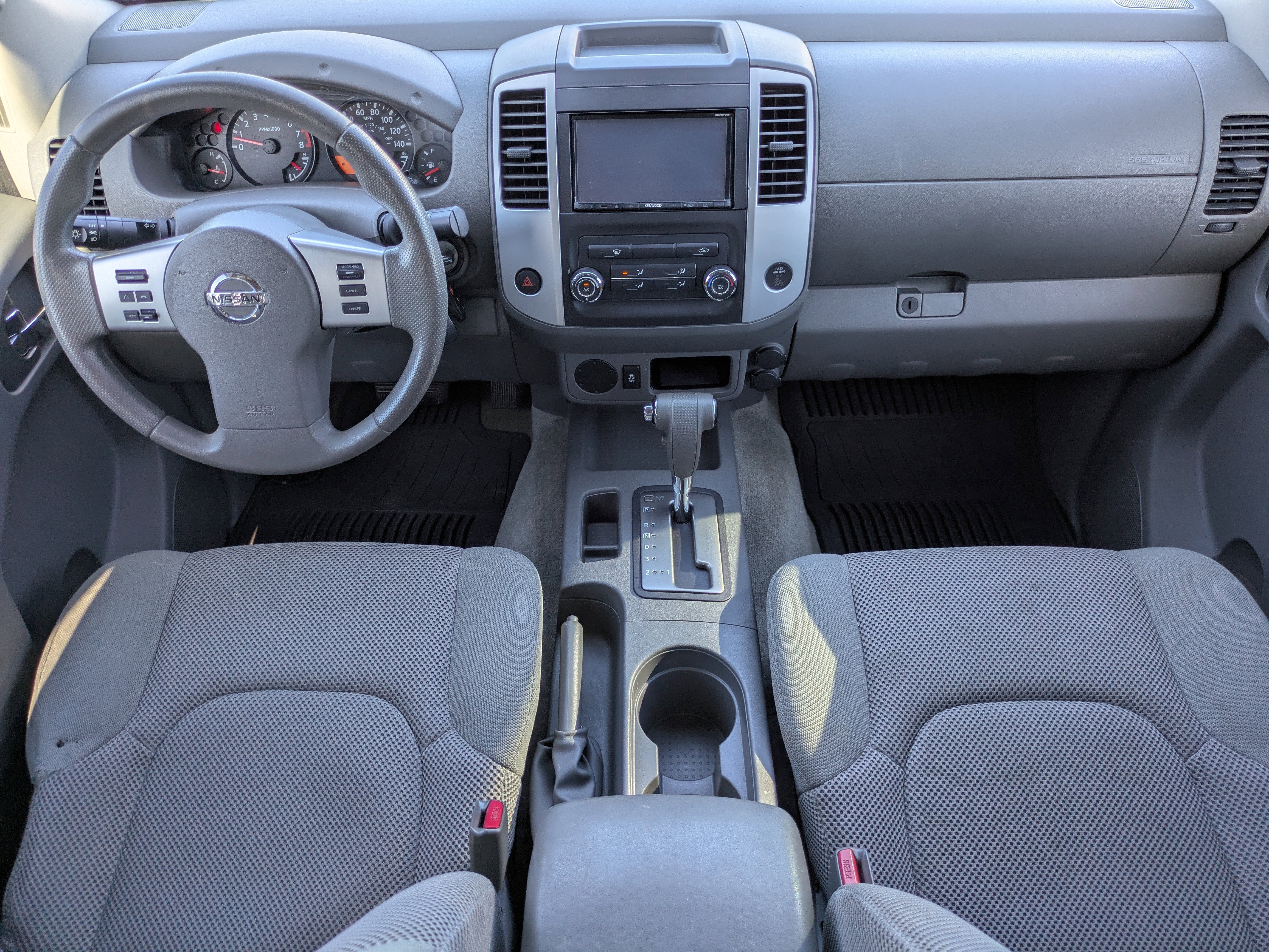 2015 Nissan Frontier SV