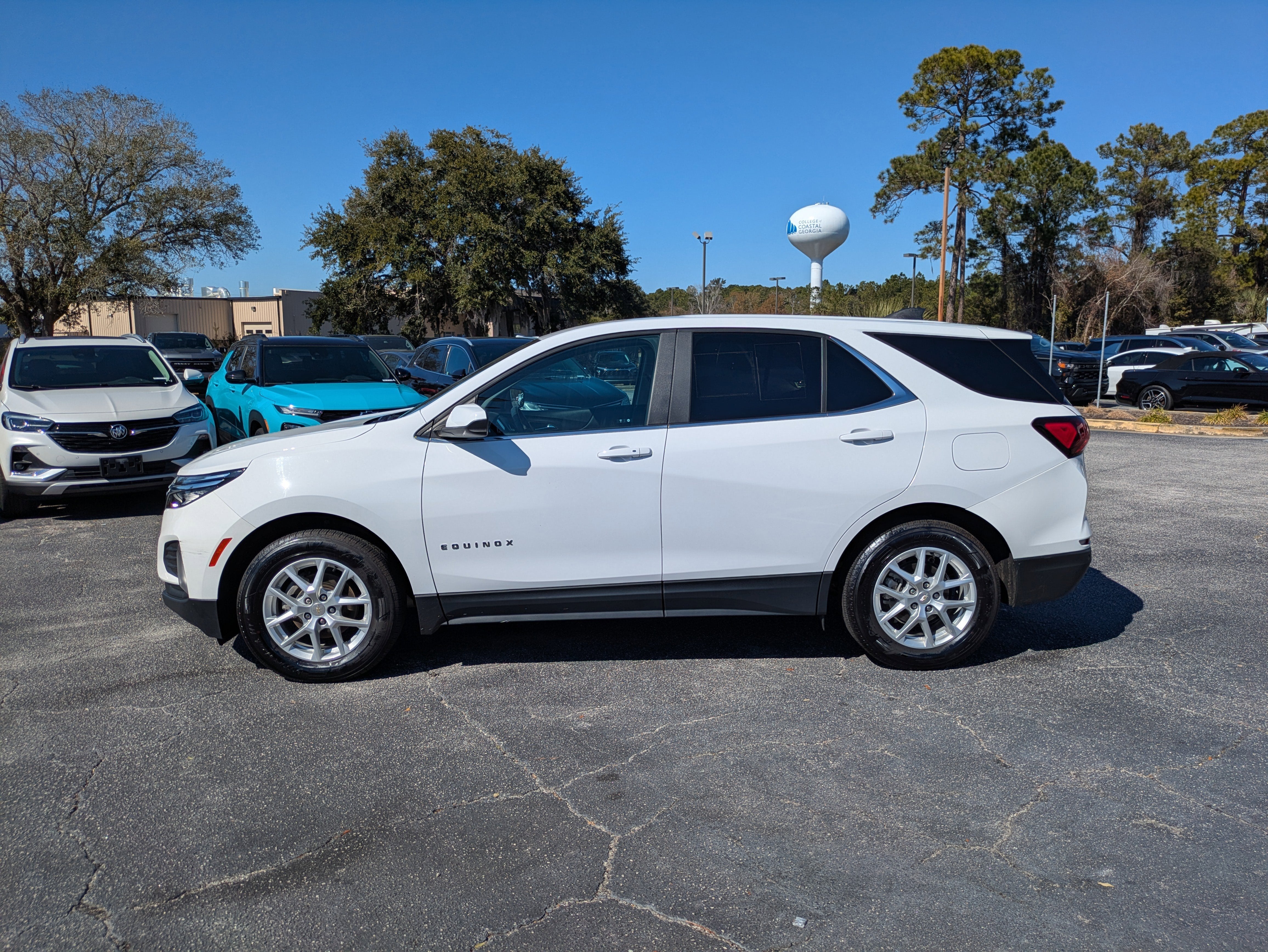 2023 Chevrolet Equinox LT