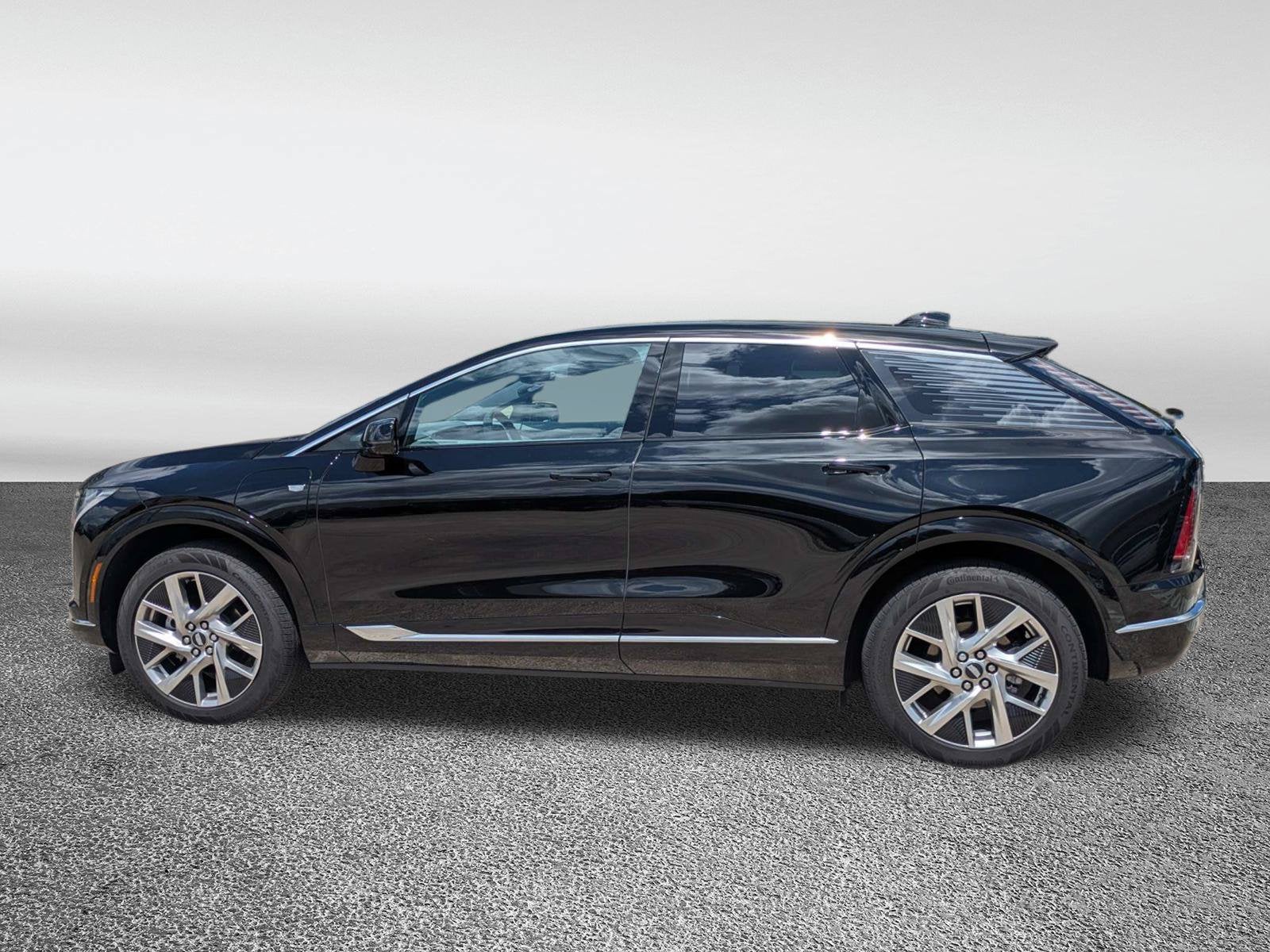 2025 Cadillac OPTIQ Luxury