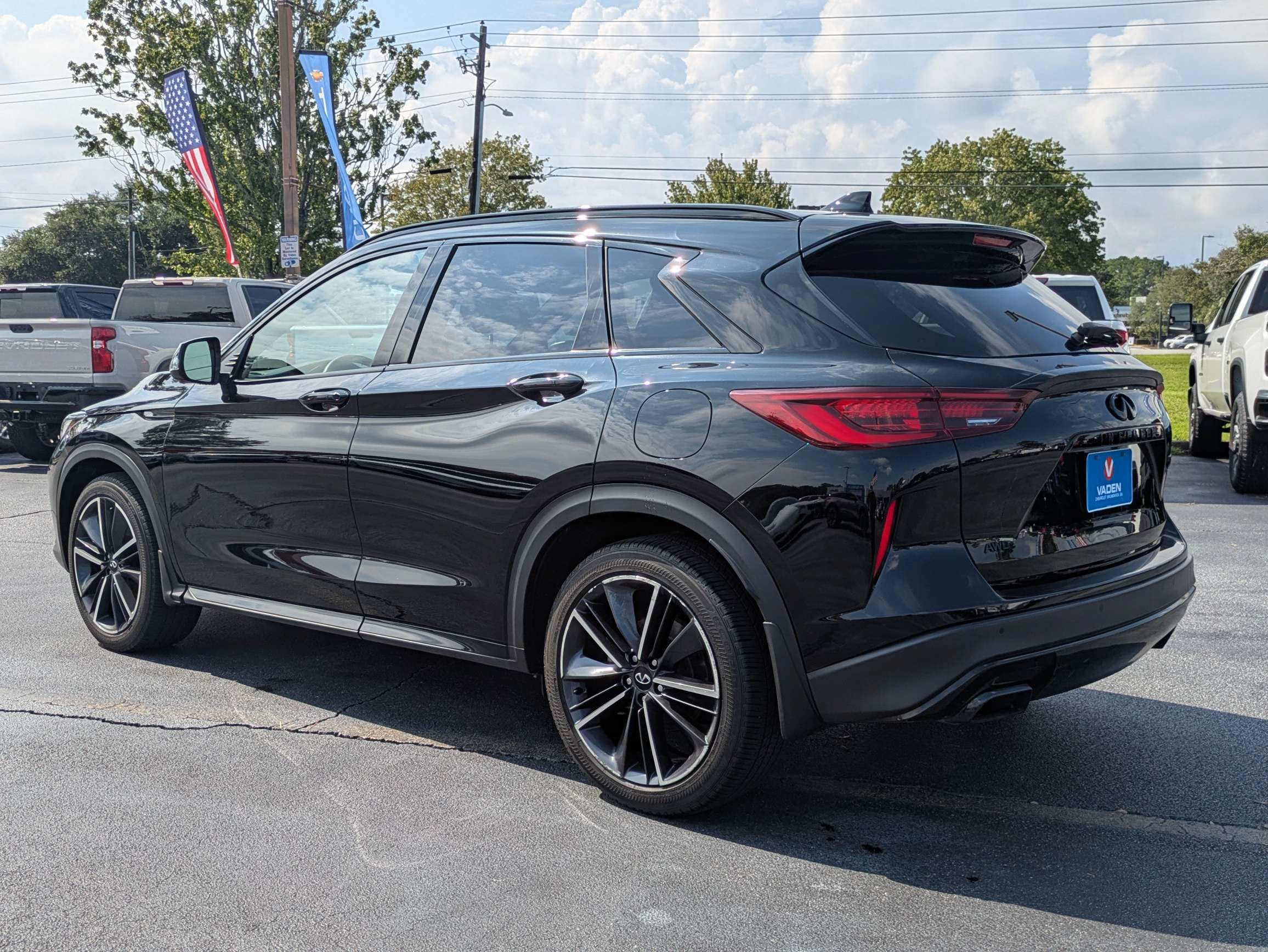 2023 INFINITI QX50 SPORT