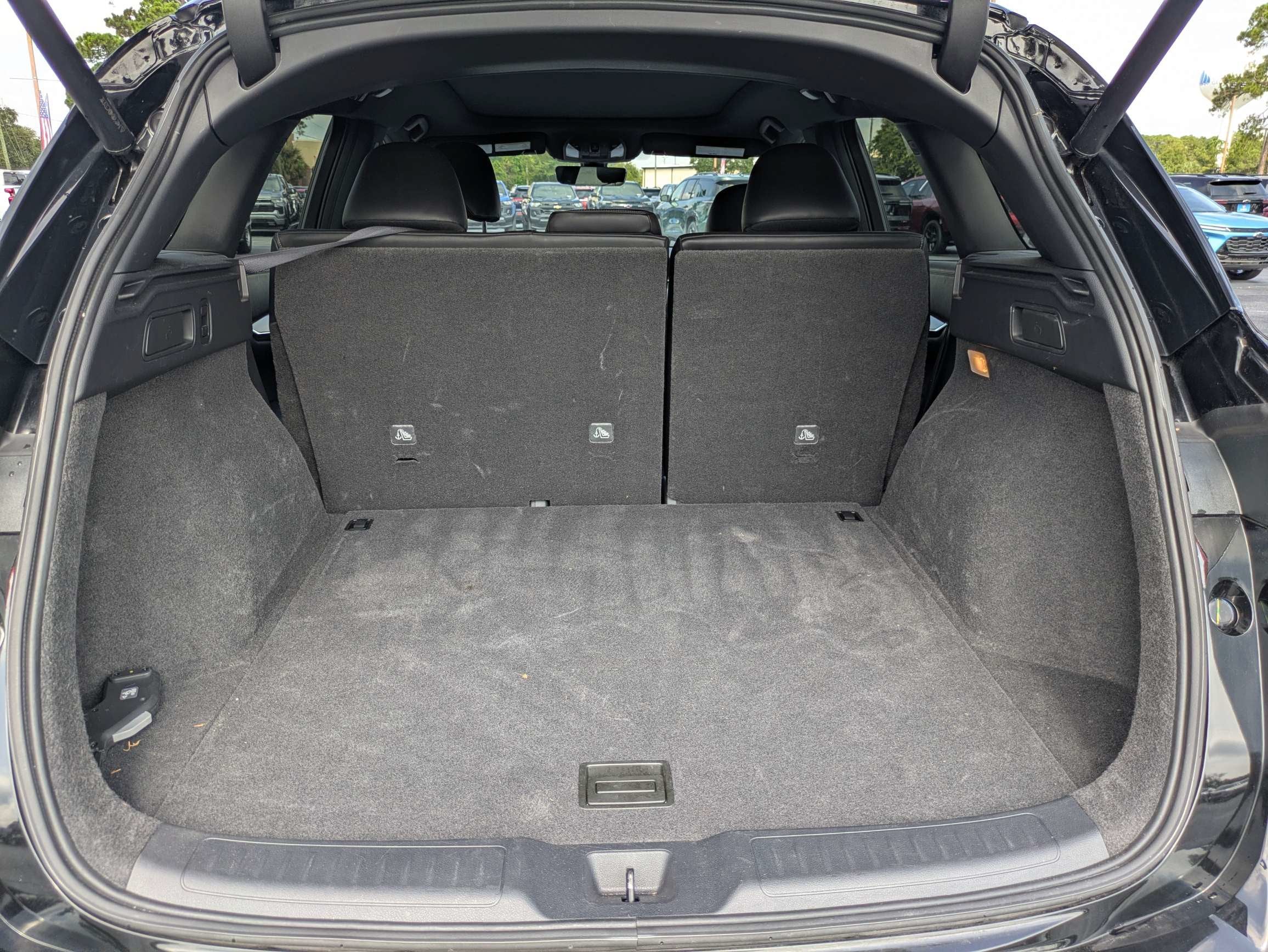 2023 INFINITI QX50 SPORT