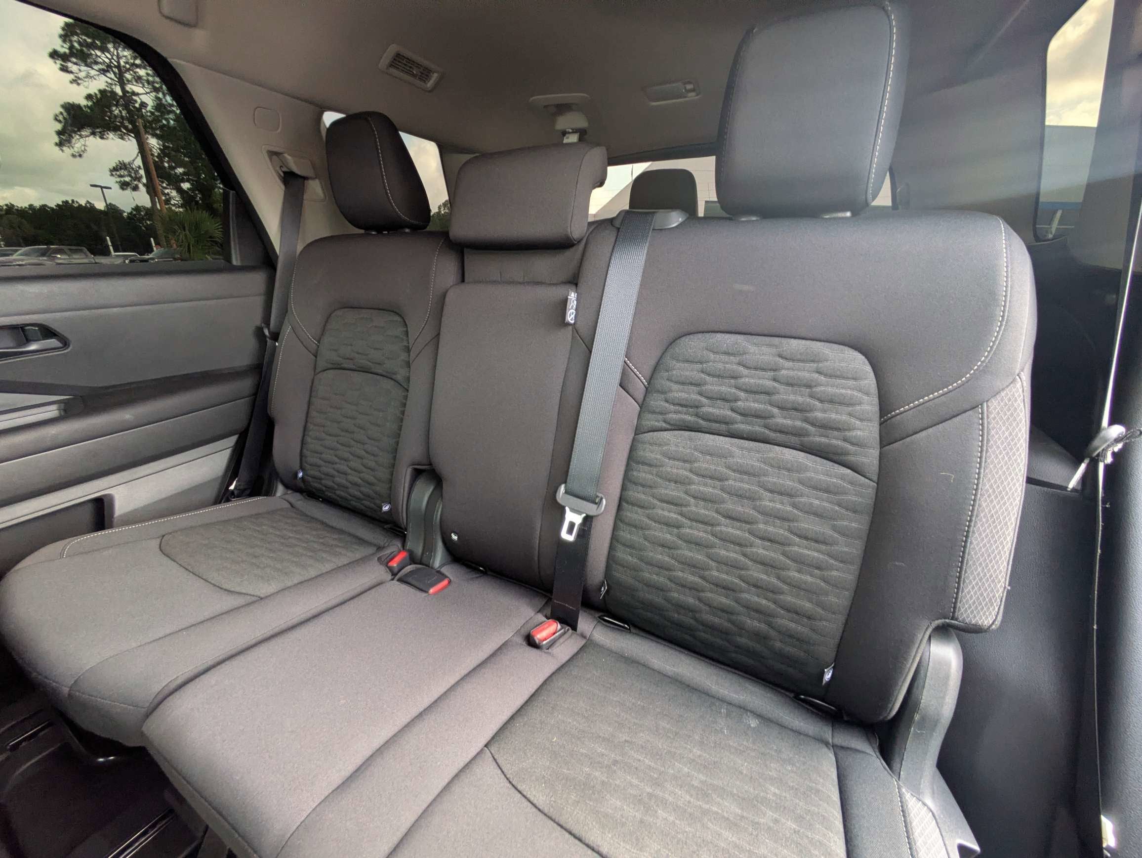 2024 Nissan Pathfinder S