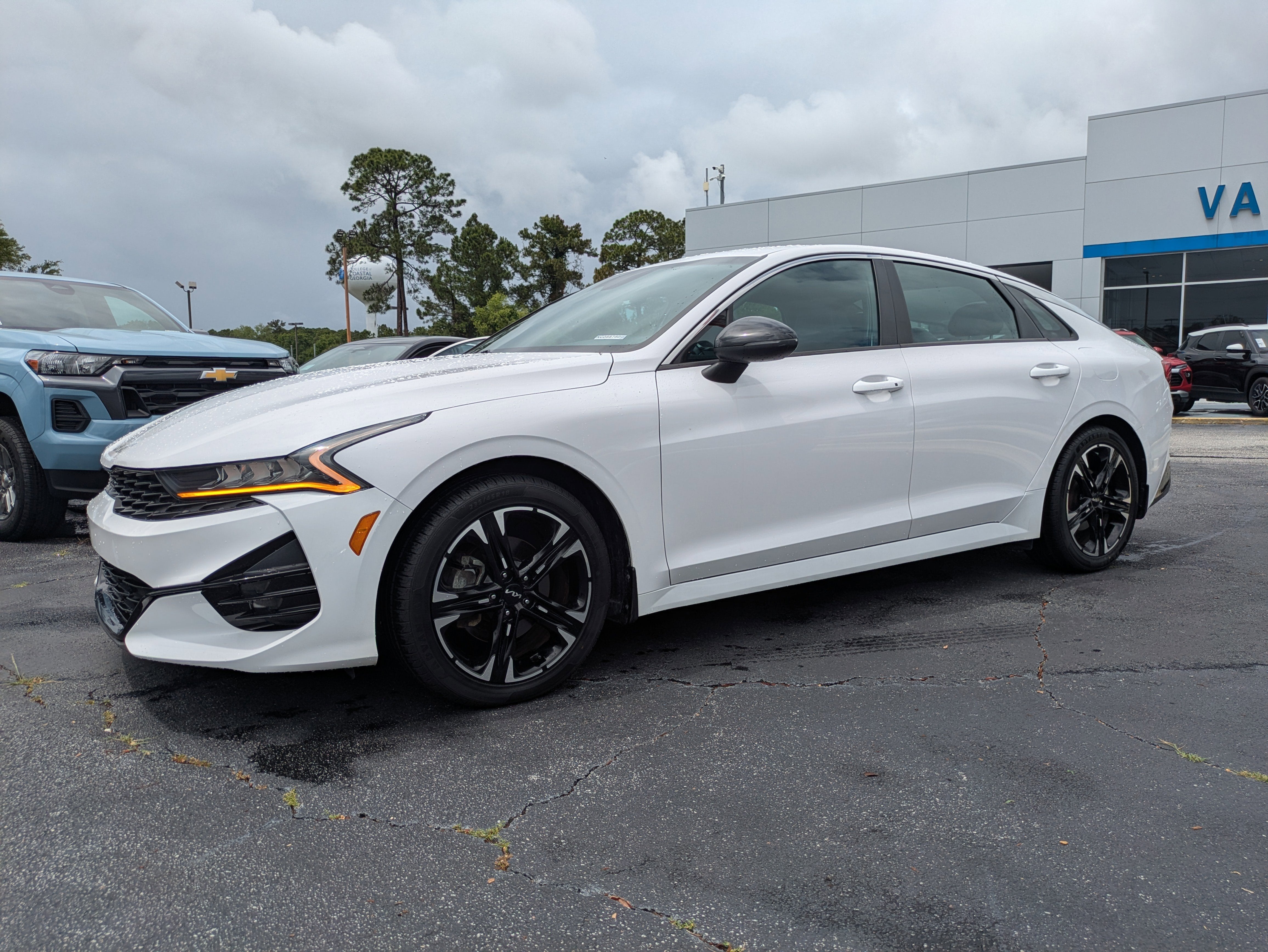 2022 Kia K5 GT-Line