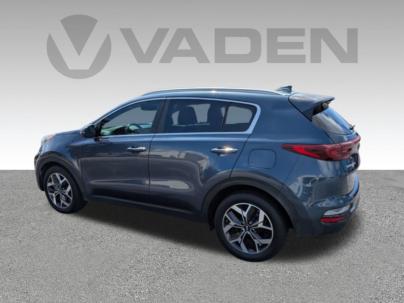 2020 Kia Sportage EX