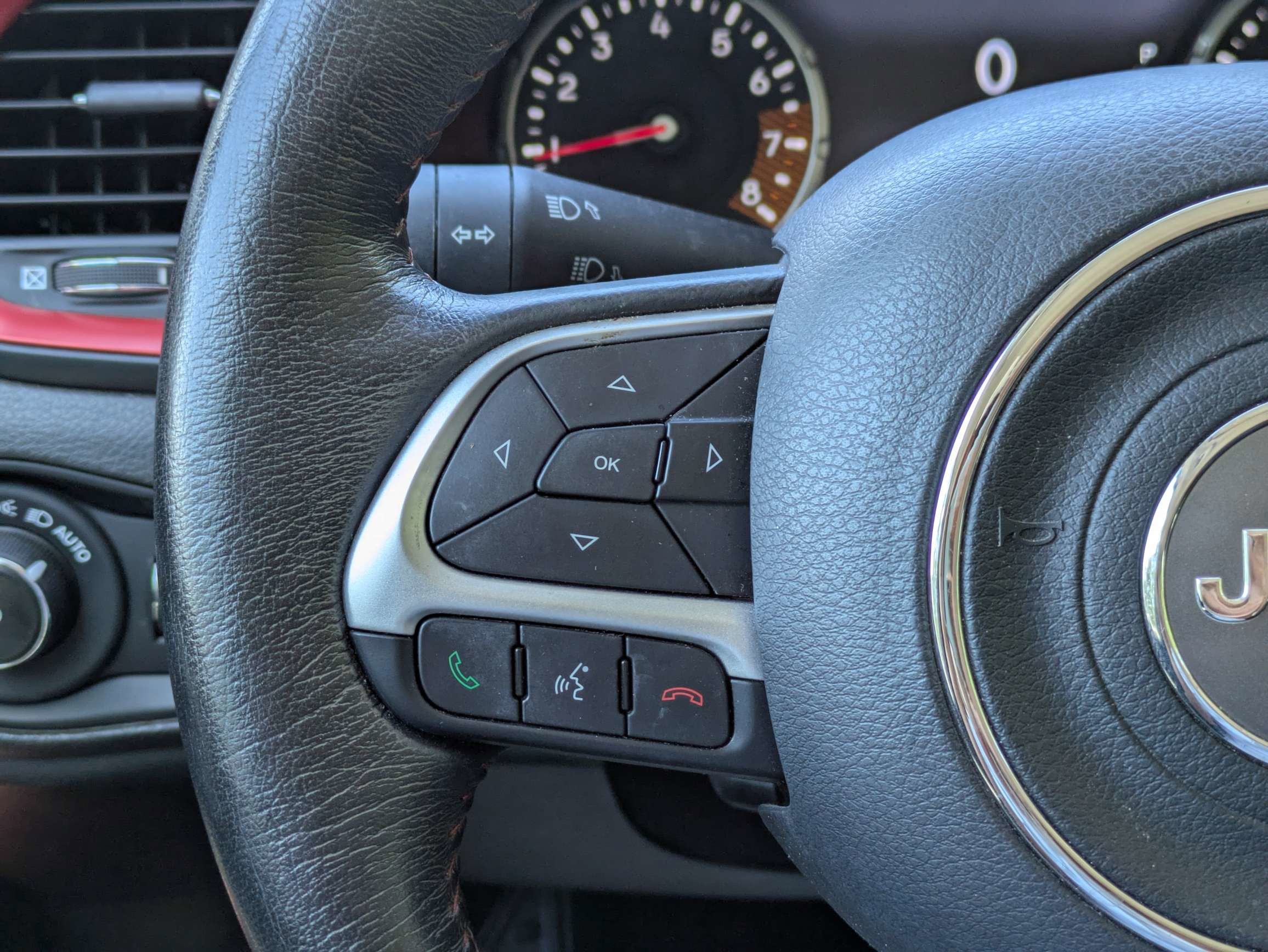 2023 Jeep Renegade Trailhawk