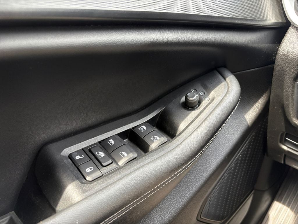 2023 Jeep Grand Cherokee Laredo 4x4