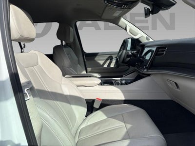 2024 Jeep Wagoneer Series II 4x2