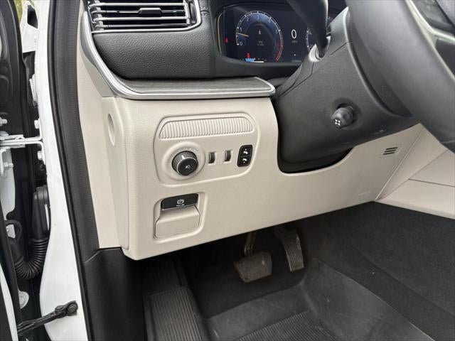 2024 Jeep Wagoneer Series II 4x2