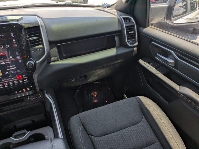 2020 RAM 1500 Big Horn Crew Cab 4x4 5'7' Box