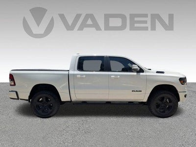 2020 RAM 1500 Big Horn Crew Cab 4x4 5'7' Box