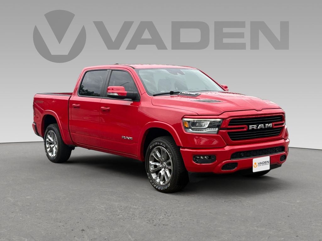 2022 RAM 1500 Laramie Crew Cab 4x4 5'7' Box