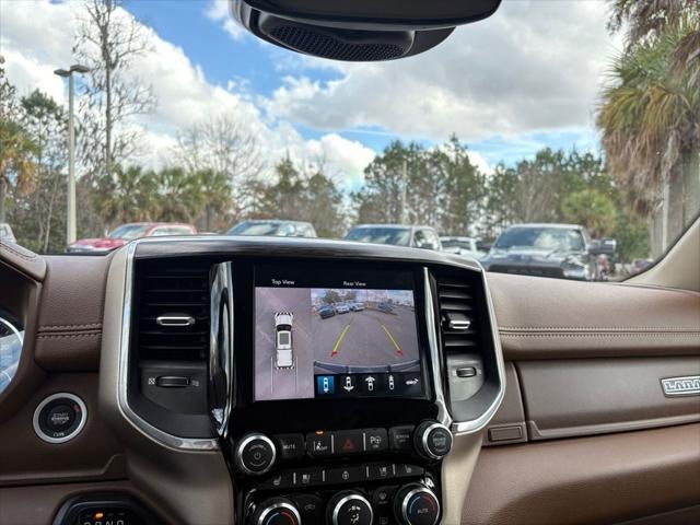 2019 RAM 1500 Laramie Crew Cab 4x4 5'7' Box