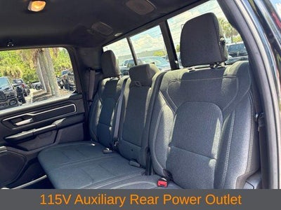 2021 RAM 1500 Big Horn Crew Cab 4x4 6'4' Box