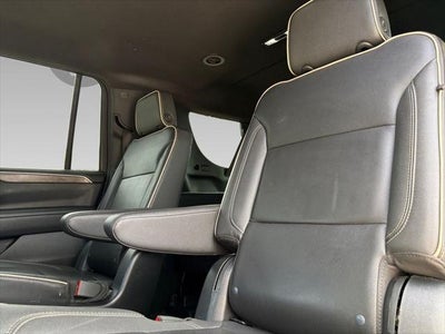 2023 Chevrolet Suburban 2WD Premier