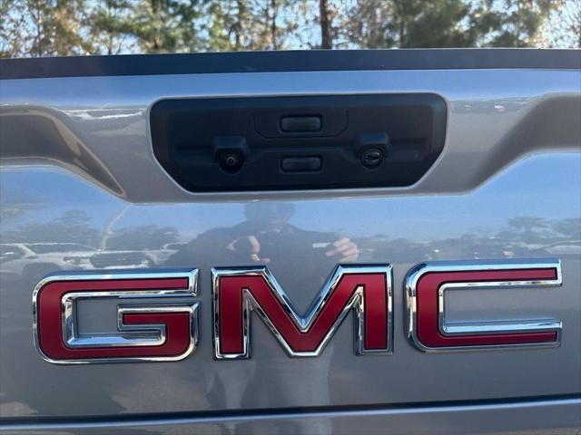 2025 GMC Sierra 1500 4WD Crew Cab Short Box SLT