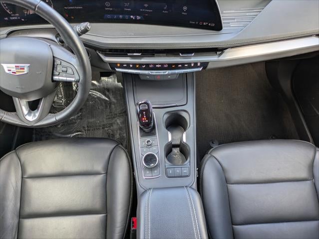 2024 Cadillac XT4 AWD Premium Luxury