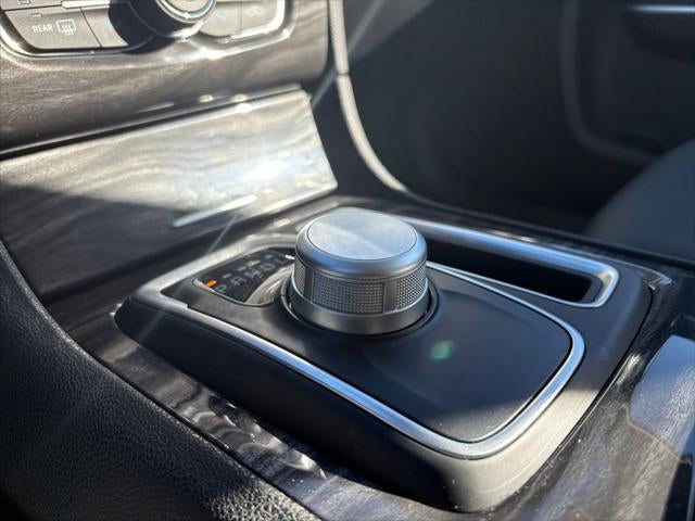 2019 Chrysler 300 Touring