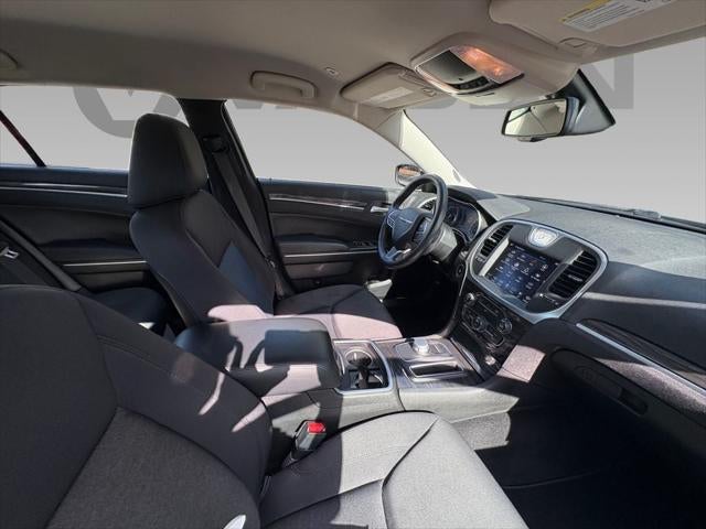 2019 Chrysler 300 Touring