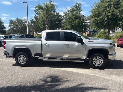 2022 Chevrolet Silverado 2500HD 4WD Crew Cab Standard Bed LT