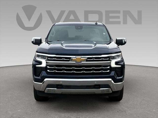 2022 Chevrolet Silverado 1500 4WD Crew Cab Short Bed LTZ