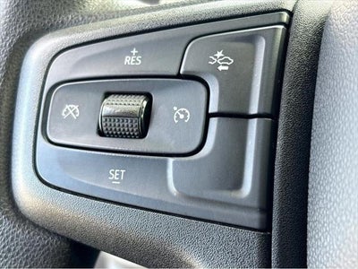 2023 Chevrolet Silverado 1500 4WD Crew Cab Short Bed Custom