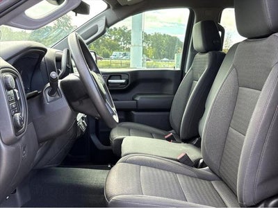 2023 Chevrolet Silverado 1500 4WD Crew Cab Short Bed Custom