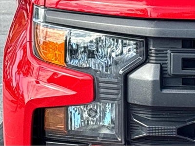 2023 Chevrolet Silverado 1500 4WD Crew Cab Short Bed Custom