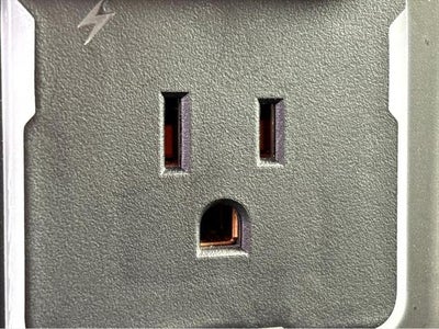 2023 Chevrolet Silverado 1500 4WD Crew Cab Short Bed Custom