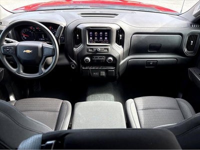 2023 Chevrolet Silverado 1500 4WD Crew Cab Short Bed Custom