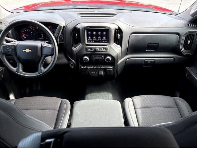 2023 Chevrolet Silverado 1500 4WD Crew Cab Short Bed Custom