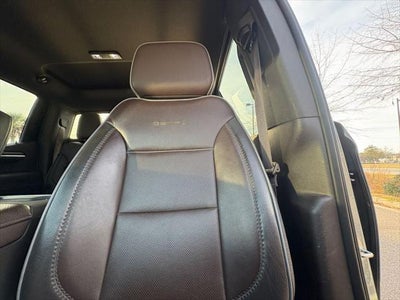 2023 GMC Sierra 1500 4WD Crew Cab Short Box Denali