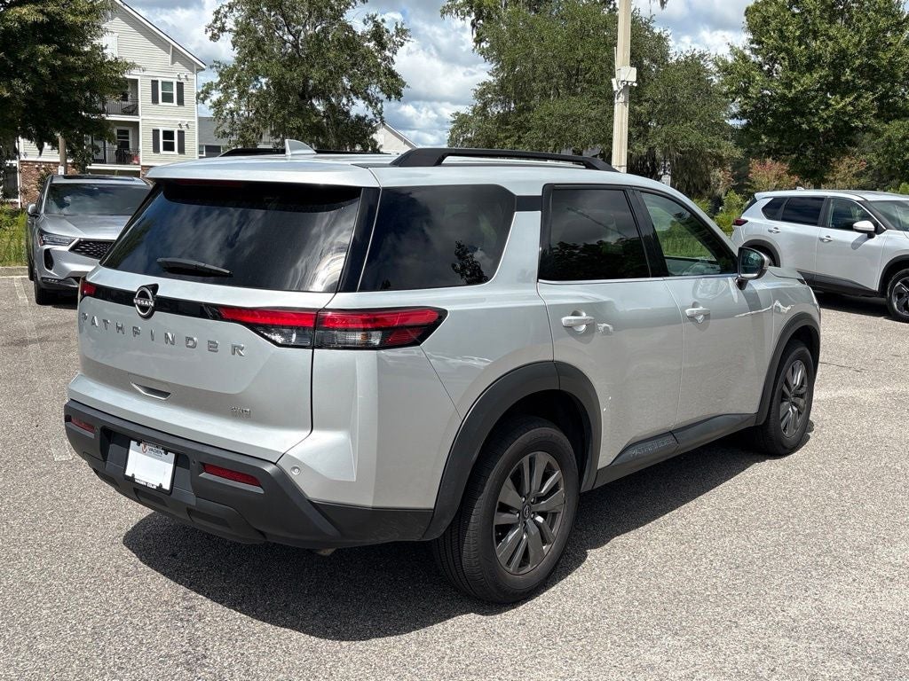 2025 Nissan Pathfinder SV 4WD